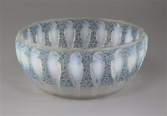 A Rene Lalique Perruches pattern opalescent bowl (coupe), model 419, design c.1931, 25cm diameter